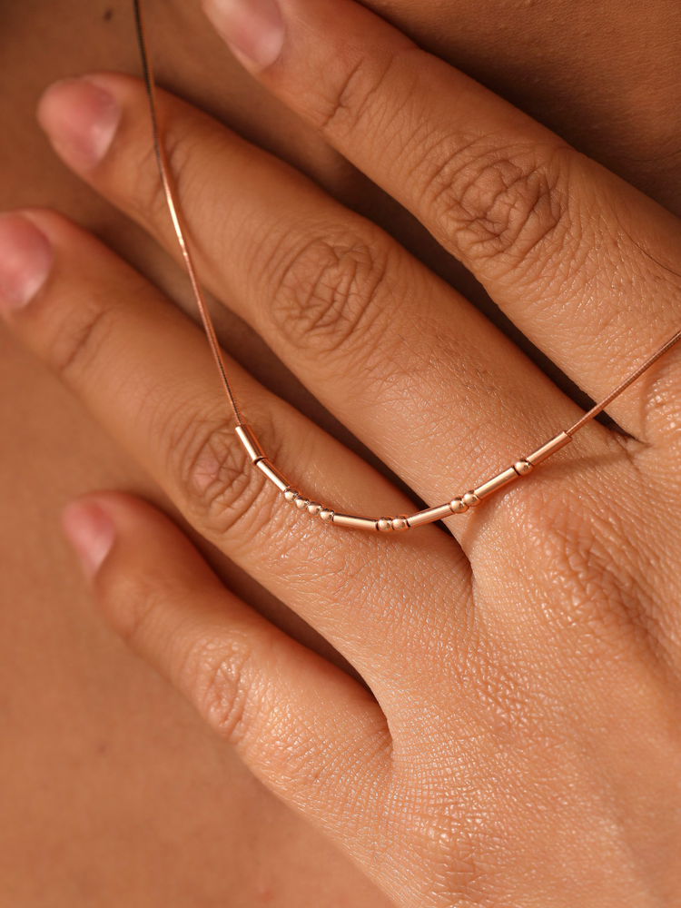 Collana in codice Morse